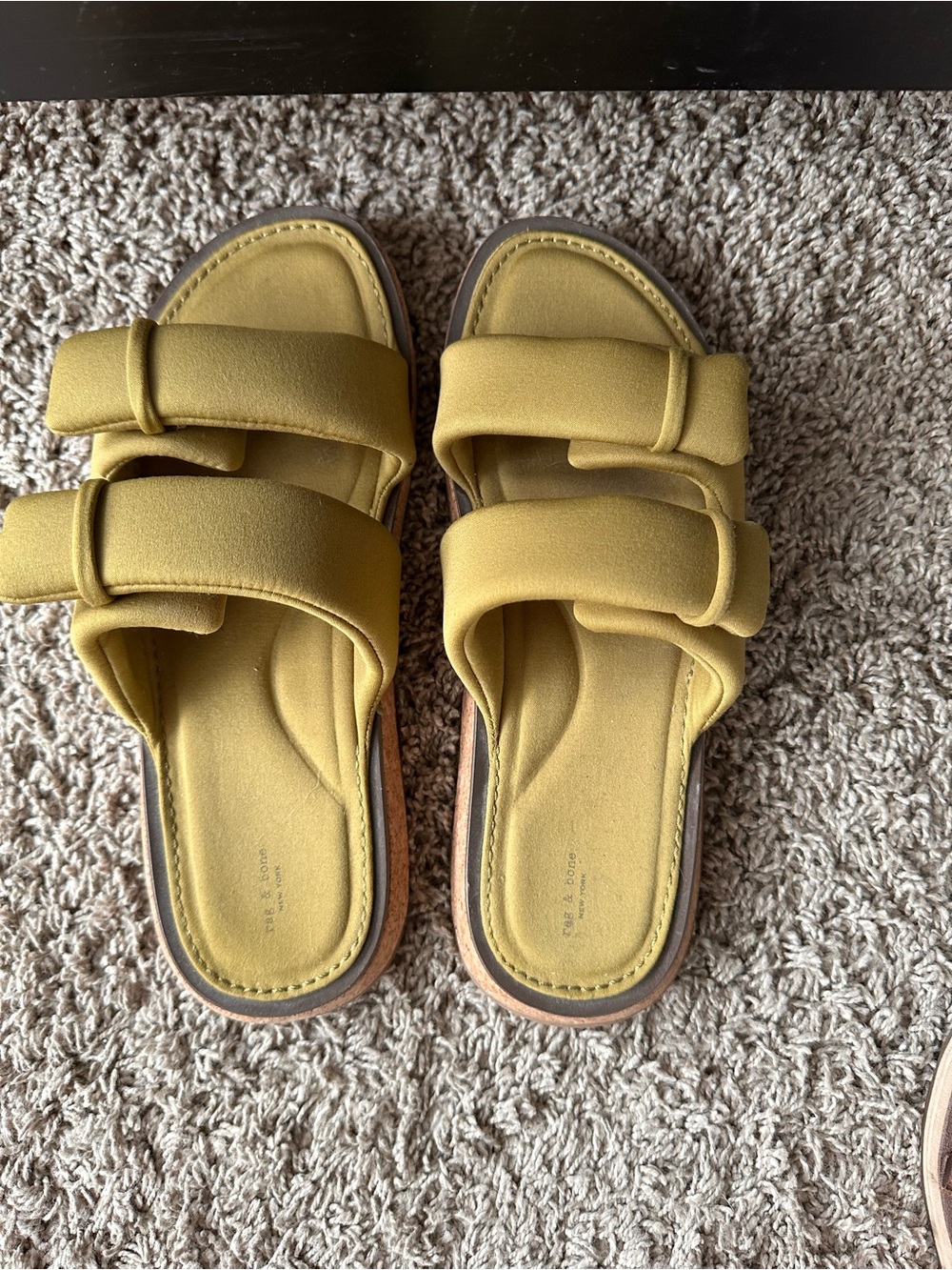Rag & Bone Parque Slide Size 9 worn 3 times - nice olive green color - Picture 3 of 6